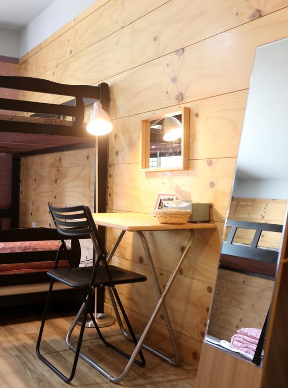 Basecamp Guesthouse Seogwipo Extérieur photo